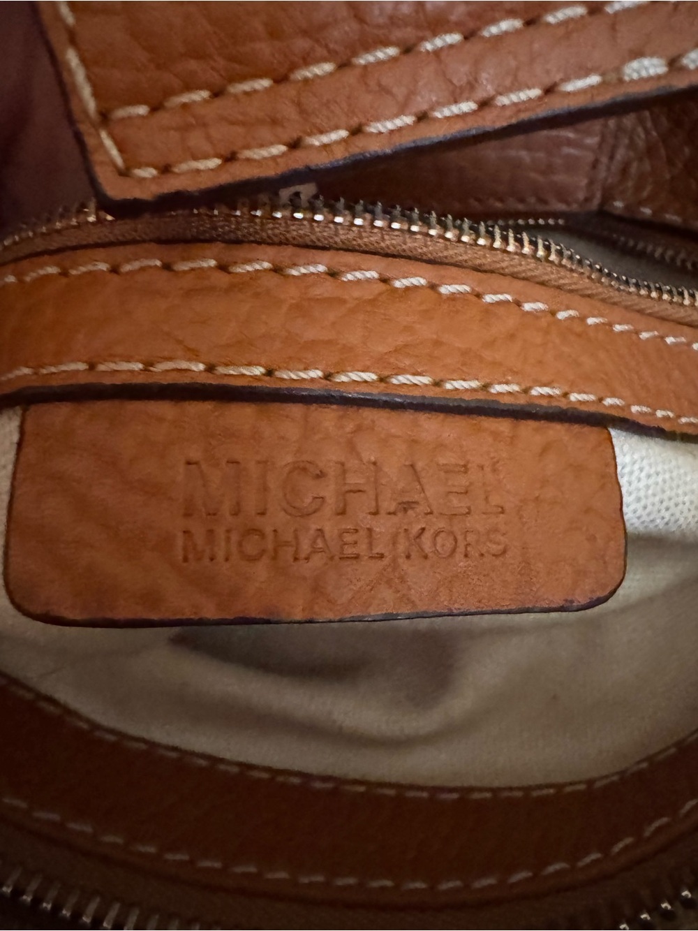 Michael Kors Classic Tan Leather Shoulder Bag - Picture 8 of 8